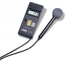 Mesureur de champs magnétiques basses fréquences