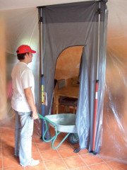 Porte/paroi anti-poussièr e 310x130cm ferm. auto.