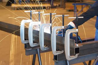 Presse à vis en C acier T.5 200mm 