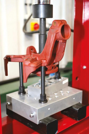 support pour presse 30 tonnes