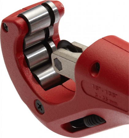 coupe tube telescopique